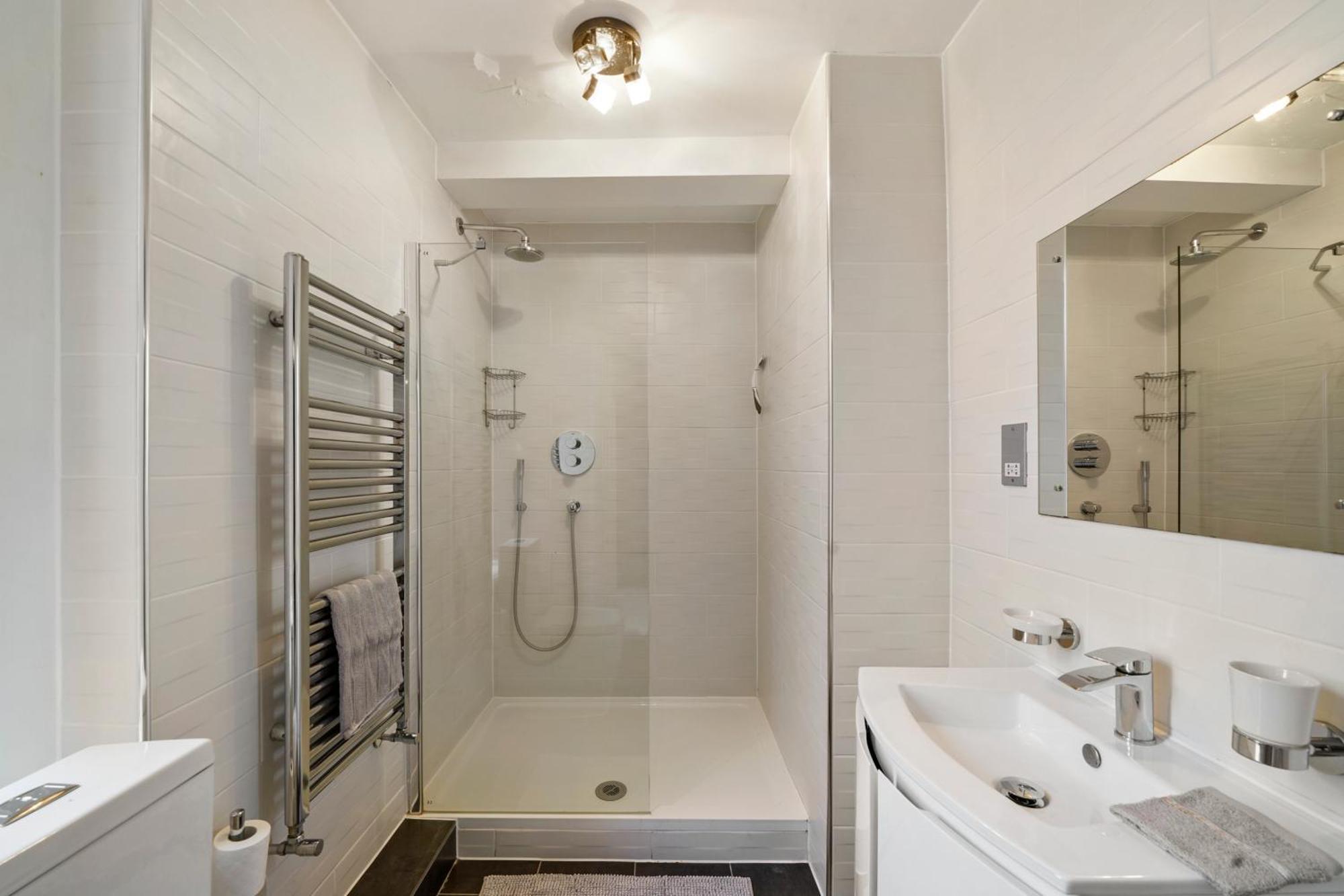 Apartamento Delightful Flat In London - Sleeps 6 Exterior foto
